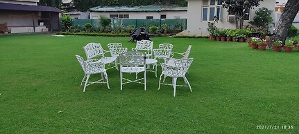 Hotel Ambica Katra