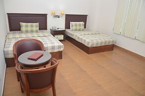 La Rose Hotel