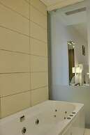Hotel Lakeview