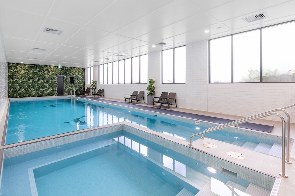 Meriton Suites Sydney Airport