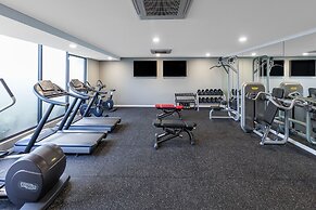 Meriton Suites Sydney Airport
