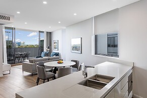 Meriton Suites Sydney Airport