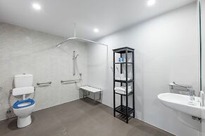 Meriton Suites Sydney Airport