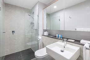 Meriton Suites Sydney Airport
