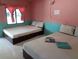 Kanjana Resort