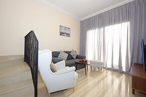Piks Key- Al Hamra Village