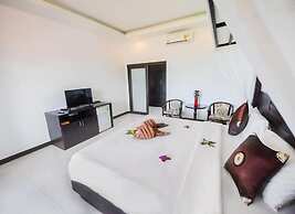 Phuket Monaburi Boutique Hotel