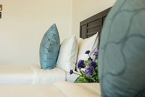 Phuket Monaburi Boutique Hotel