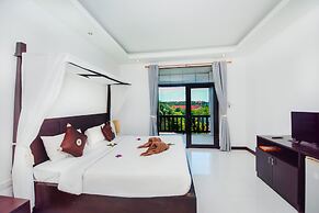 Phuket Monaburi Boutique Hotel
