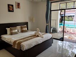 Phuket Monaburi Boutique Hotel