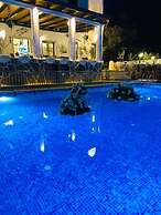 Eden Hotel