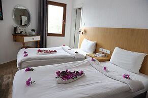Eden Hotel