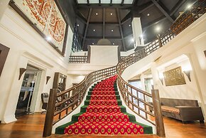 Gassan Khuntan Golf and Resort