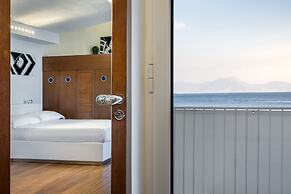 LHP Suite Posillipo