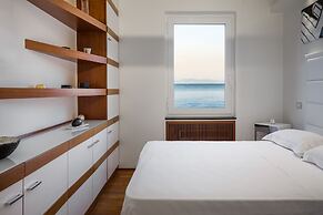LHP Suite Posillipo