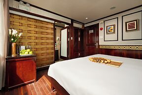 Swan Cruises Halong