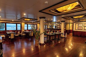 Swan Cruises Halong