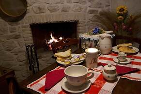 Robur Marsorum Albergo Diffuso