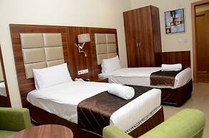 Blu Sky Hotel