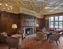 Macdonald Elmers Court Resort