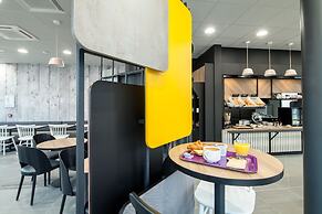 B&B HOTEL NANTERRE Rueil Malmaison