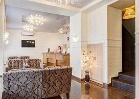 Nairi Hotel