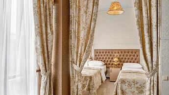 Nairi Hotel