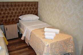 Nairi Hotel