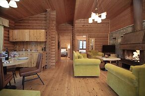 Xenios Chalets