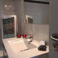 Azores Pedra Apartments