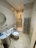 Oakhurst Gatwick