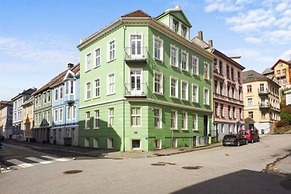 Modern Apartment With Balcony