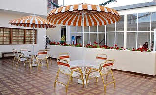 Hotel Tito