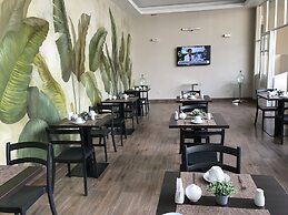 Hotel Tito