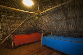 Cotton Tree Lodge