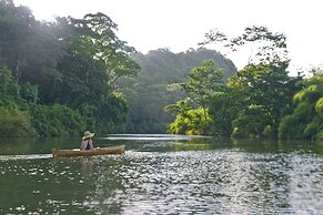 Cotton Tree Lodge
