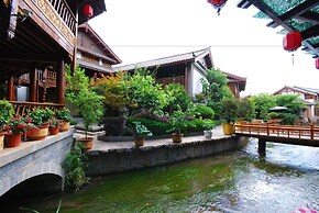 Lijiang Golden Path Hospitality