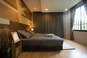 PAMA House Boutique Hostel
