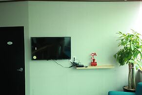 Miso Guesthouse - Hostel