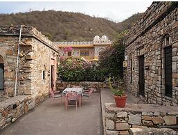 Fort Dadhikar, Alwar