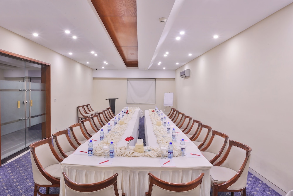 Avari Boutique Multan