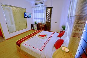 Hotel Boss
