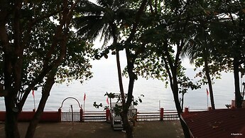 Coral Dive Resort