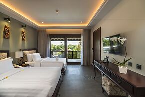Sense Canggu Beach Hotel