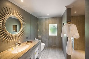 Sense Canggu Beach Hotel