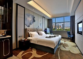 ZhongLian KaiXin Hotel