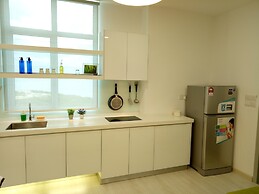 Georgetown Sea View Suite