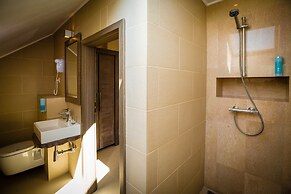 Delta Boutique & Carmen Silva Resort