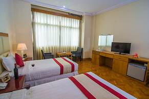 Royal Inlay Hotel