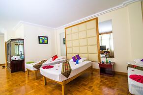 Royal Inlay Hotel